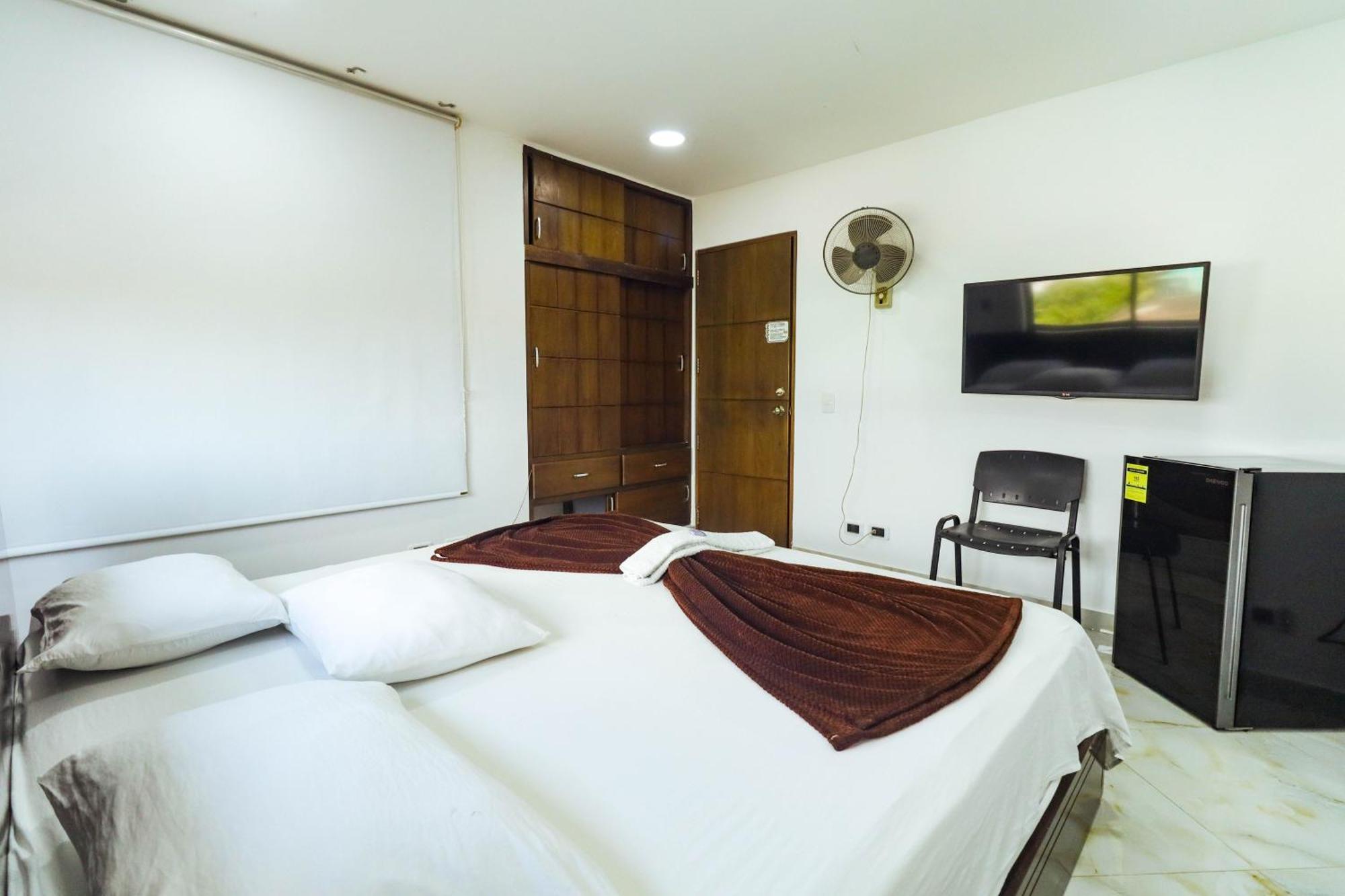 Hotel Big New York Carepa Esterno foto